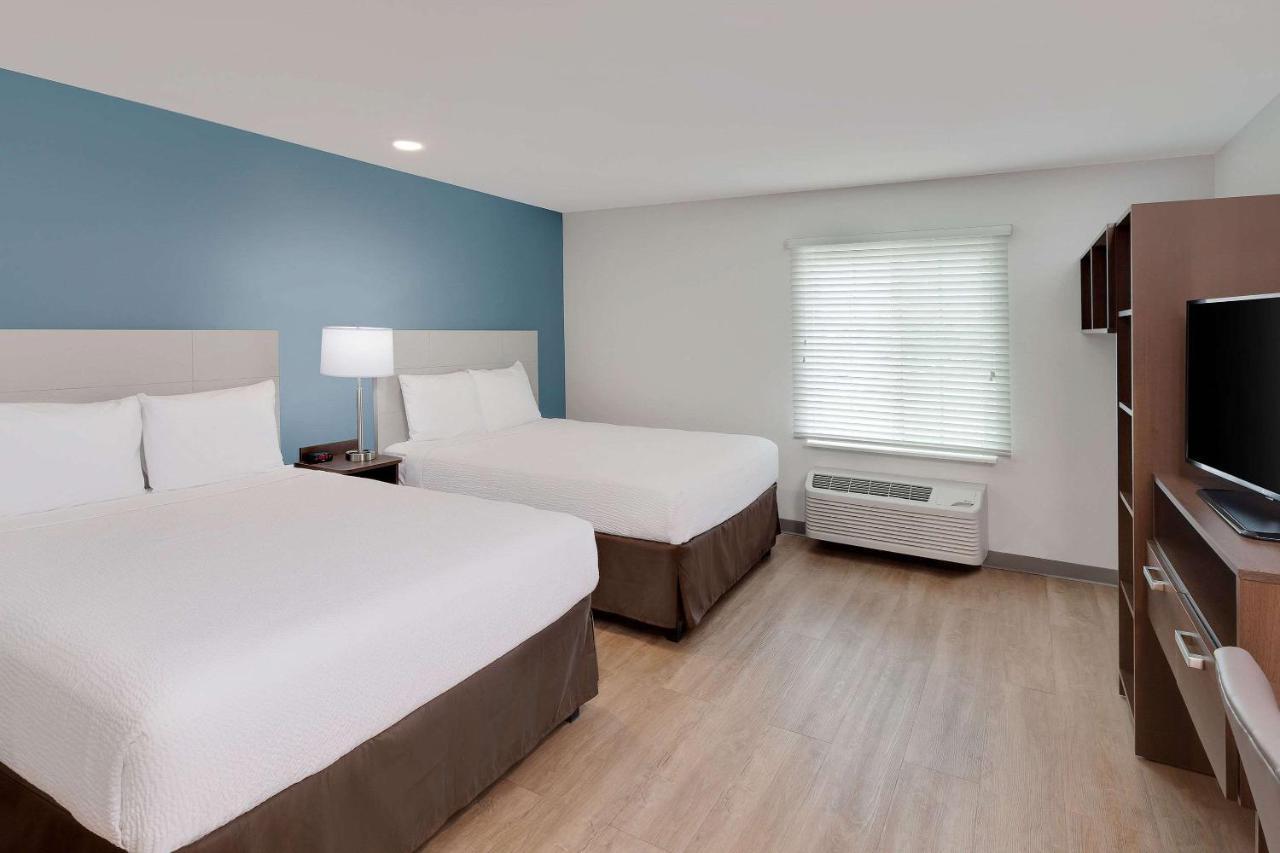 Woodspring Suites Bakersfield East Экстерьер фото