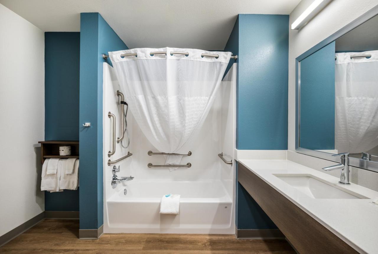 Woodspring Suites Bakersfield East Экстерьер фото